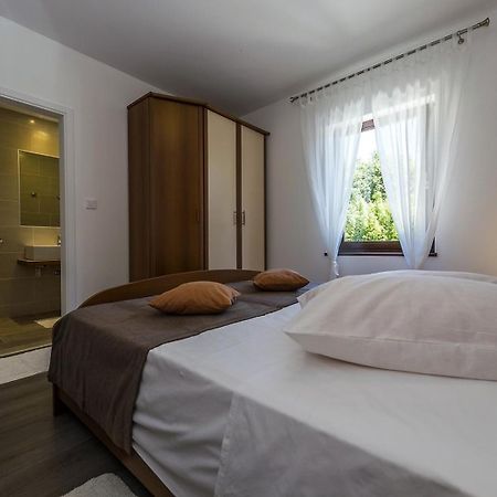 Spacious Three-Bedroom Villa Balun With Pool Poreč Exteriér fotografie