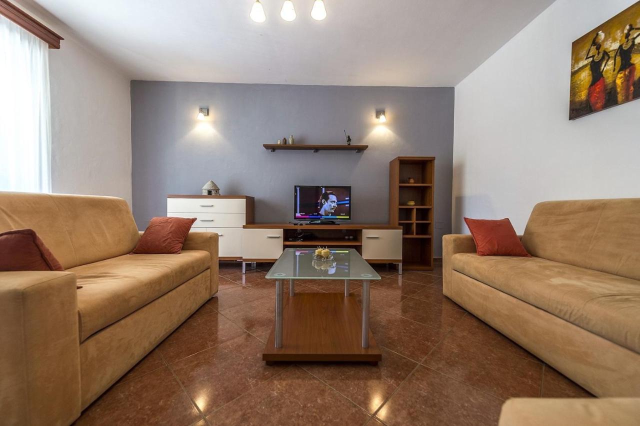 Spacious Three-Bedroom Villa Balun With Pool Poreč Exteriér fotografie