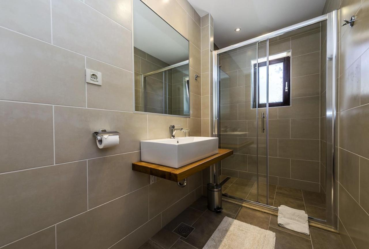 Spacious Three-Bedroom Villa Balun With Pool Poreč Exteriér fotografie